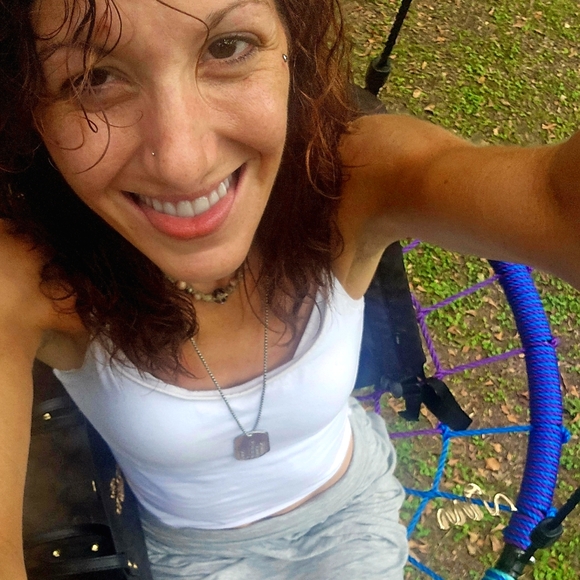 Lingerie, dresses, tops, heels, handbags, accessories Sizes XS-M Shoes 7-7.5 US - Picture 2 of 8